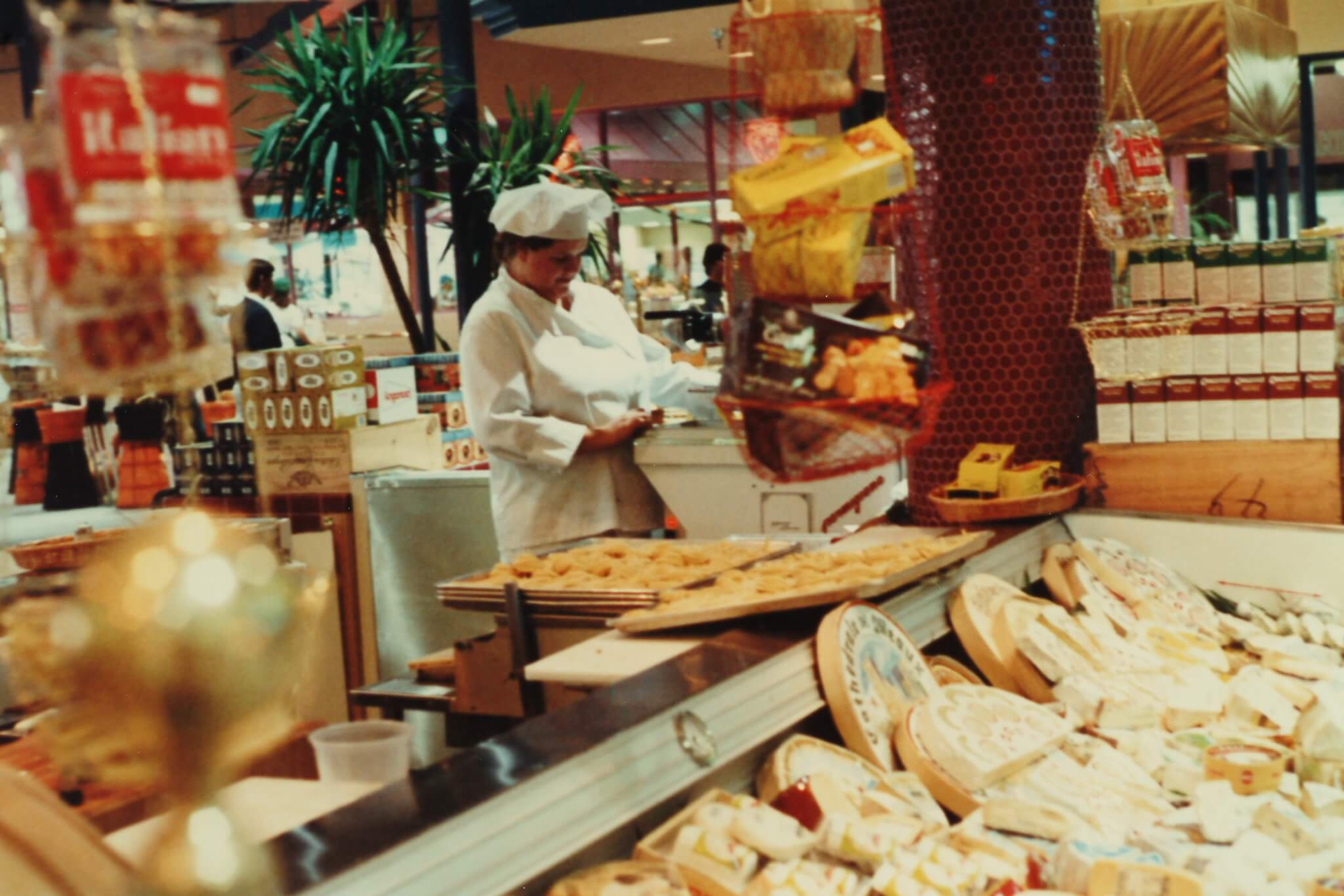 Alessi Farmers Market - Tampa, FL - Cheese Display