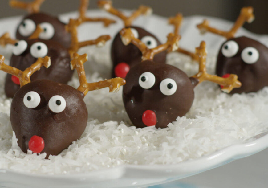 Dipped Strawberry Rudolph