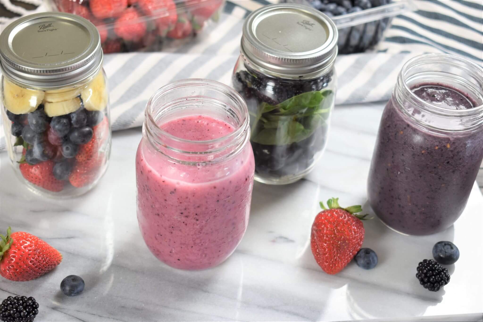 smoothie jars