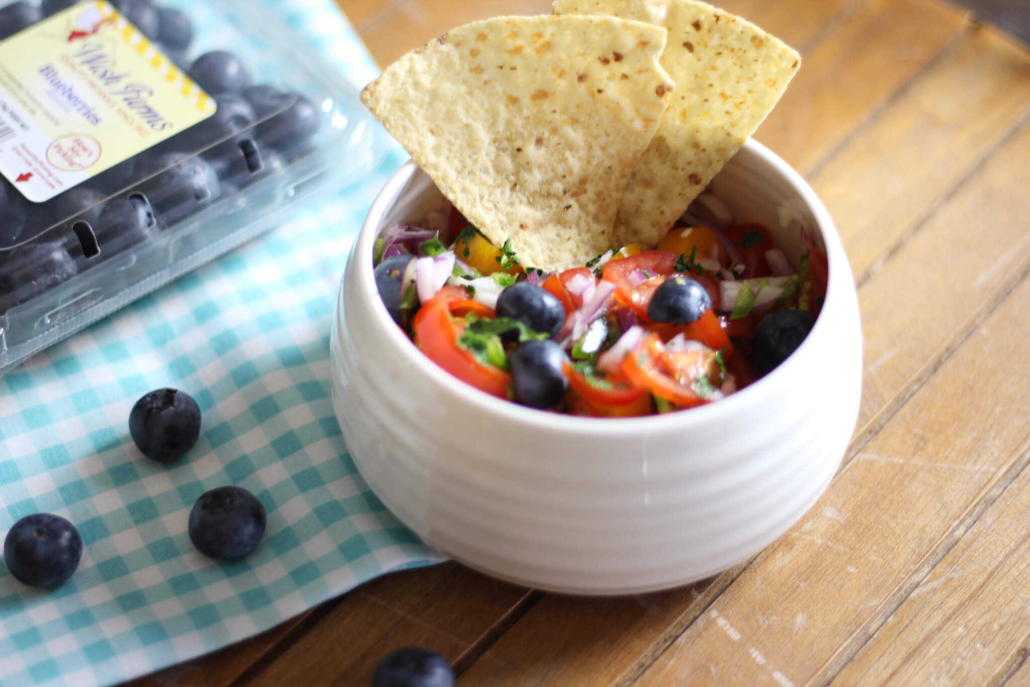 spicy blueberry salsa