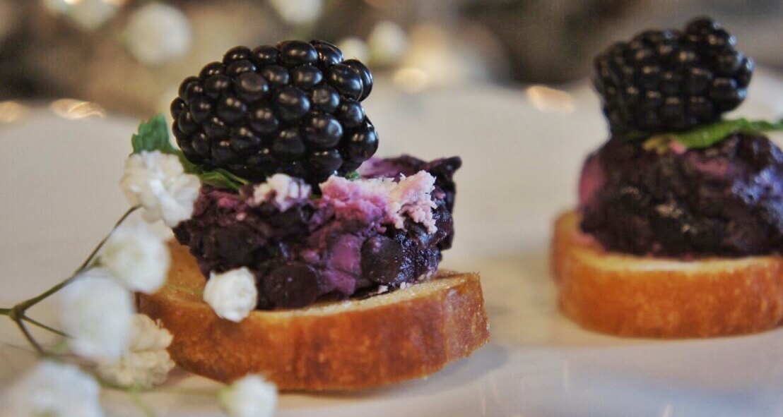 Black & Blue Crostini