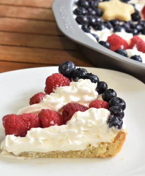 American Flag Cookie Pie 4th of July recipe from Wish Farms