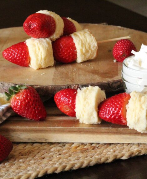 Strawberry Shortcake Kebab Dippers