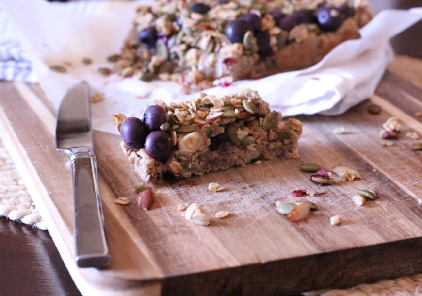 Blueberry Oatmeal Superfood Bars