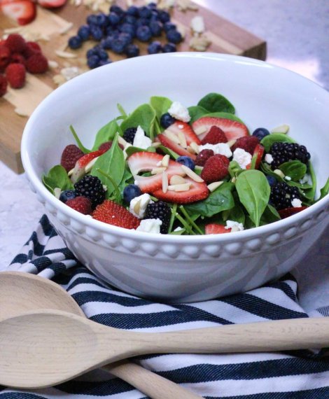 Summer Spinach Berry and Feta Salad