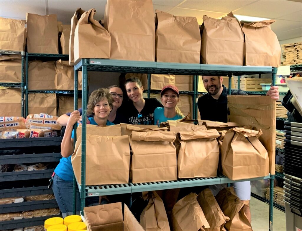 Food Bank Plant City FL Ngurusin Perut Warga Plant City, Emang Mantap!