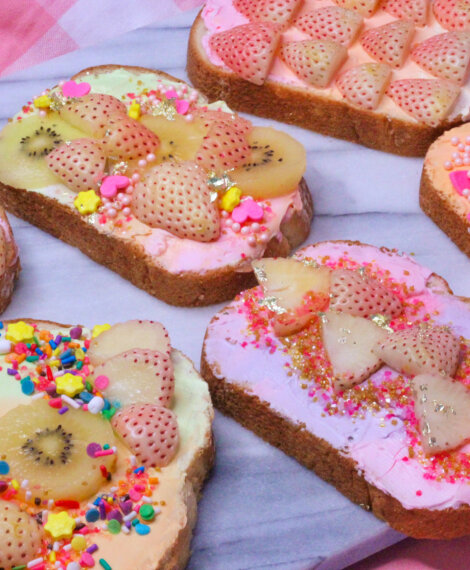 Fun Pineberry Unicorn Toast Recipe from Wish Farms