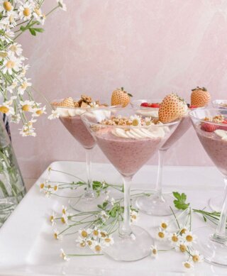 Smoothie Bowls in a Martini glass