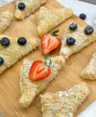 Berry Pastries